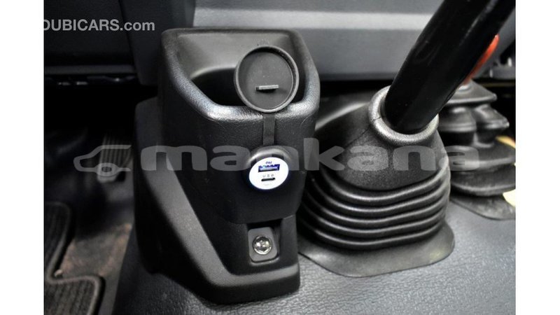 Big with watermark toyota land cruiser abhasia import dubai 2174