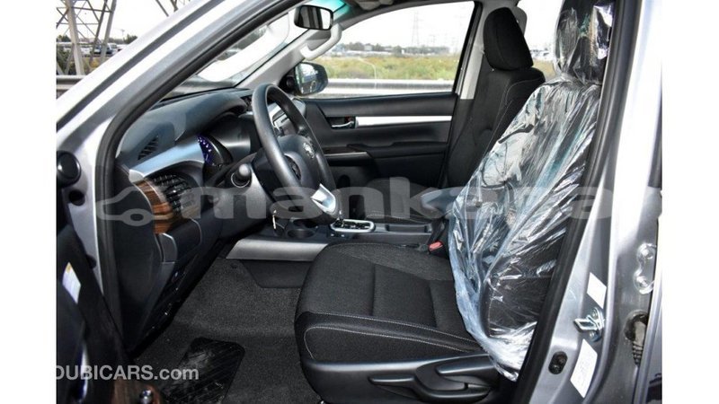 Big with watermark toyota hilux abhasia import dubai 2178