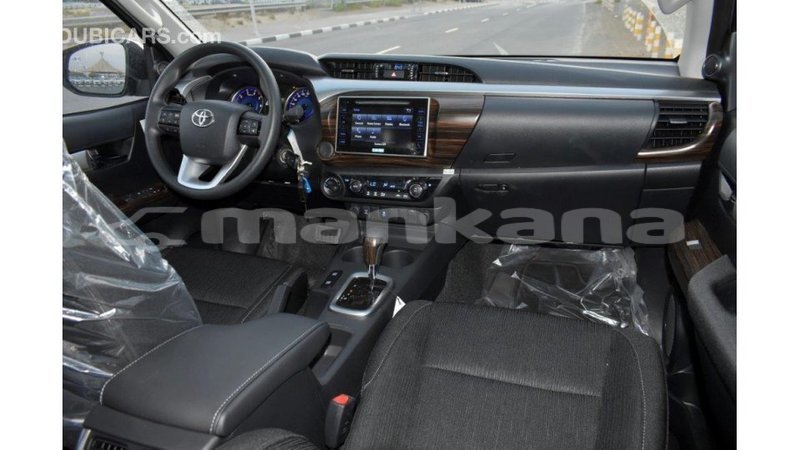 Big with watermark toyota hilux abhasia import dubai 2178