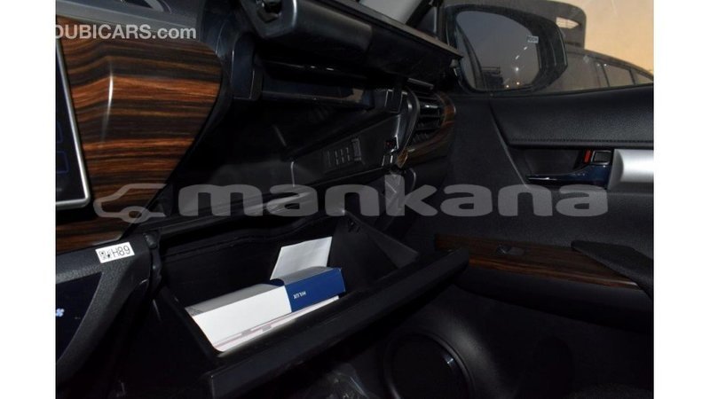 Big with watermark toyota hilux abhasia import dubai 2178