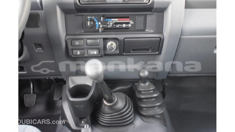 Big with watermark toyota land cruiser abhasia import dubai 2189