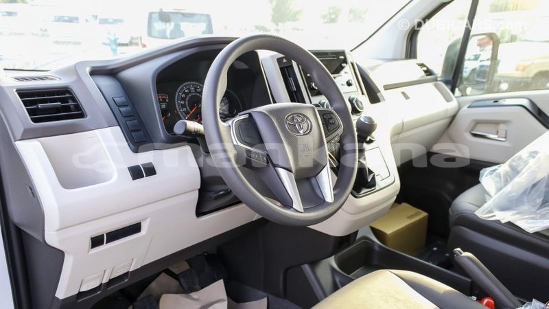 Big with watermark toyota hiace abhasia import dubai 2193