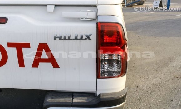 Buy Import Toyota Hilux White Car in Import - Dubai in Abhasia Buy Import Toyota Hilux White Car in Import - Dubai in Abhasia