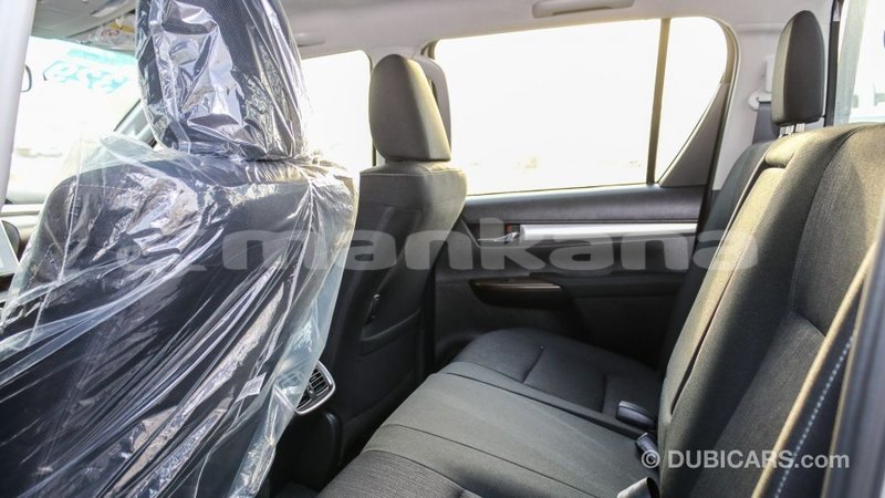 Big with watermark toyota hilux abhasia import dubai 2195