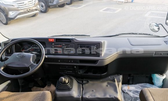 Buy Import Toyota Coaster White Car in Import - Dubai in Abhasia Buy Import Toyota Coaster White Car in Import - Dubai in Abhasia