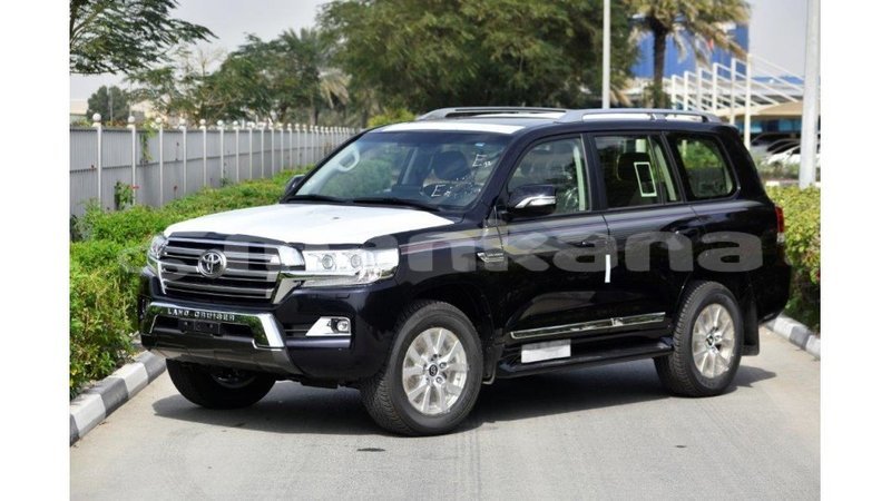 Big with watermark toyota land cruiser abhasia import dubai 2198