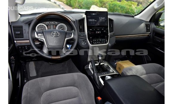 Buy Import Toyota Land Cruiser Black Car in Import - Dubai in Abhasia Buy Import Toyota Land Cruiser Black Car in Import - Dubai in Abhasia