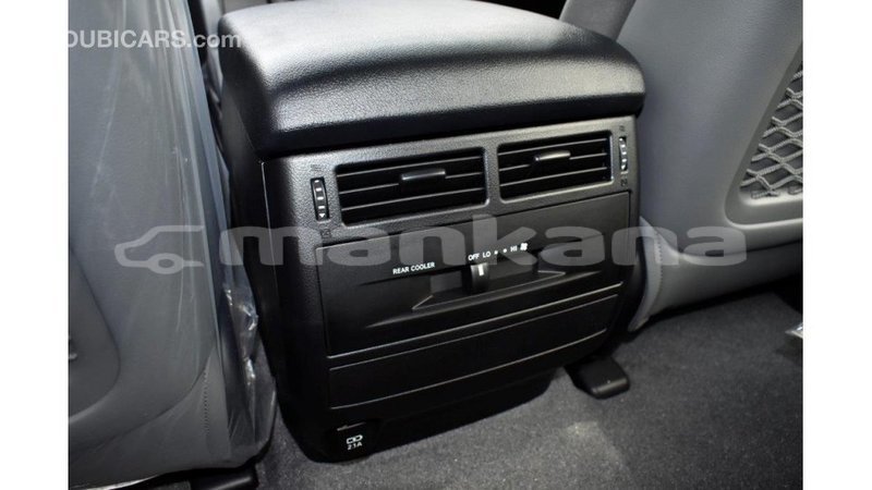 Big with watermark toyota land cruiser abhasia import dubai 2198