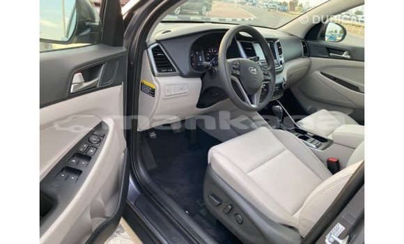 Buy Import Hyundai Tucson White Car in Import - Dubai in Abhasia Buy Import Hyundai Tucson White Car in Import - Dubai in Abhasia