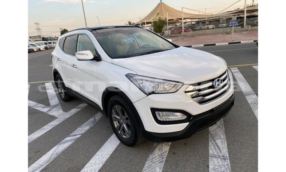 Buy Import Hyundai Santa Fe White Car in Import - Dubai in Abhasia Buy Import Hyundai Santa Fe White Car in Import - Dubai in Abhasia