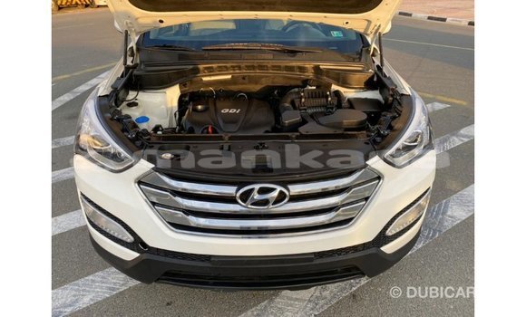 Buy Import Hyundai Santa Fe White Car in Import - Dubai in Abhasia Buy Import Hyundai Santa Fe White Car in Import - Dubai in Abhasia