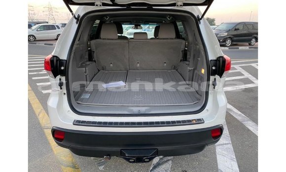 Buy Import Toyota Highlander White Car in Import - Dubai in Abhasia Buy Import Toyota Highlander White Car in Import - Dubai in Abhasia