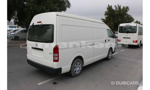 Buy Import Toyota Hiace White Car in Import - Dubai in Abhasia Buy Import Toyota Hiace White Car in Import - Dubai in Abhasia