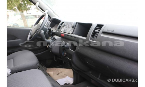 Buy Import Toyota Hiace White Car in Import - Dubai in Abhasia Buy Import Toyota Hiace White Car in Import - Dubai in Abhasia