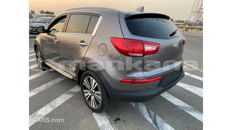 Big with watermark kia sportage abhasia import dubai 2243