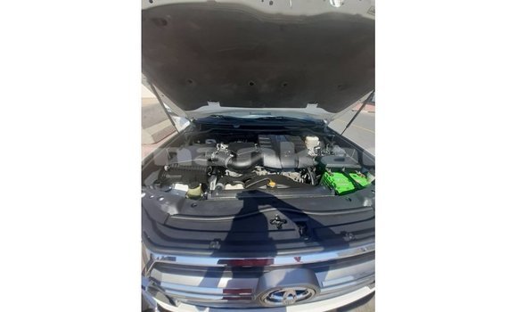 Buy Import Toyota Land Cruiser Black Car in Import - Dubai in Abhasia Buy Import Toyota Land Cruiser Black Car in Import - Dubai in Abhasia