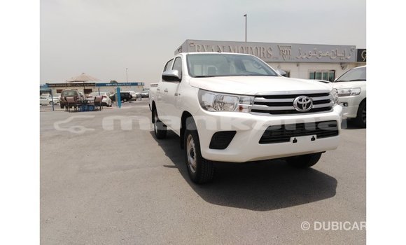 Buy Import Toyota Hilux White Car in Import - Dubai in Abhasia Buy Import Toyota Hilux White Car in Import - Dubai in Abhasia