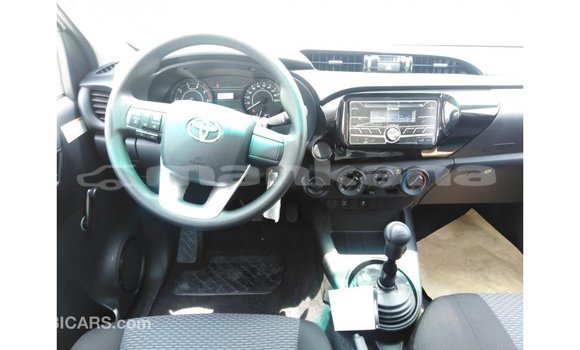 Buy Import Toyota Hilux White Car in Import - Dubai in Abhasia Buy Import Toyota Hilux White Car in Import - Dubai in Abhasia