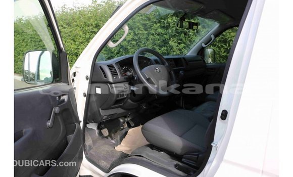 Buy Import Toyota Hiace White Car in Import - Dubai in Abhasia Buy Import Toyota Hiace White Car in Import - Dubai in Abhasia