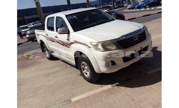 Buy Import Toyota Hilux White Car in Import - Dubai in Abhasia Buy Import Toyota Hilux White Car in Import - Dubai in Abhasia