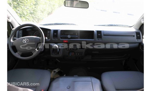 Buy Import Toyota Hiace White Car in Import - Dubai in Abhasia Buy Import Toyota Hiace White Car in Import - Dubai in Abhasia