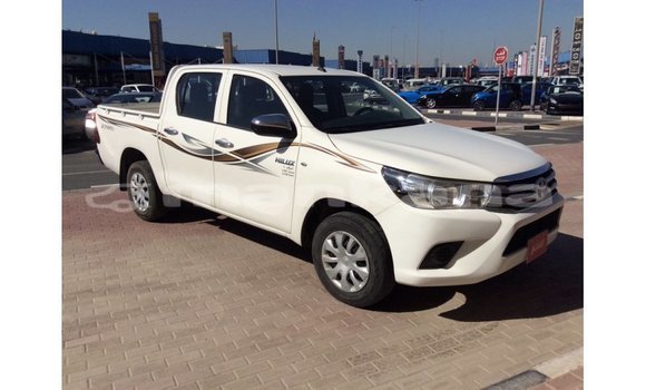 Buy Import Toyota Hilux White Car in Import - Dubai in Abhasia Buy Import Toyota Hilux White Car in Import - Dubai in Abhasia