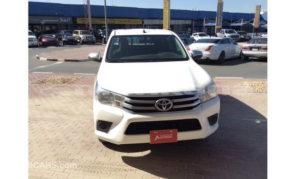 Buy Import Toyota Hilux White Car in Import - Dubai in Abhasia Buy Import Toyota Hilux White Car in Import - Dubai in Abhasia