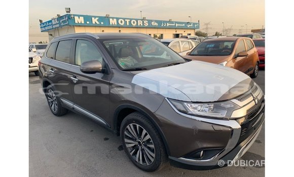 Buy Import Mitsubishi Outlander Brown Car in Import - Dubai in Abhasia Buy Import Mitsubishi Outlander Brown Car in Import - Dubai in Abhasia