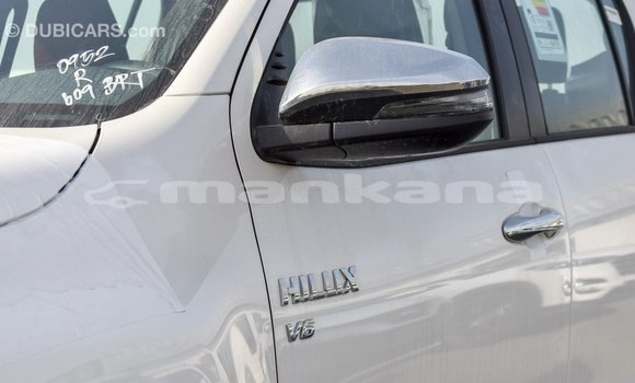 Buy Import Toyota Hilux White Car in Import - Dubai in Abhasia Buy Import Toyota Hilux White Car in Import - Dubai in Abhasia