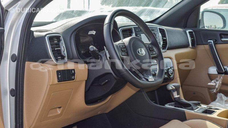 Big with watermark kia sportage abhasia import dubai 2313