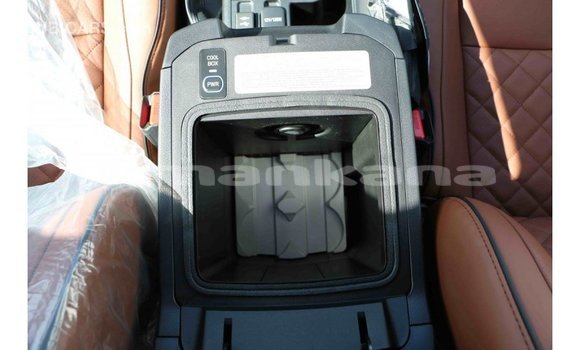 Buy Import Toyota Prado White Car in Import - Dubai in Abhasia Buy Import Toyota Prado White Car in Import - Dubai in Abhasia