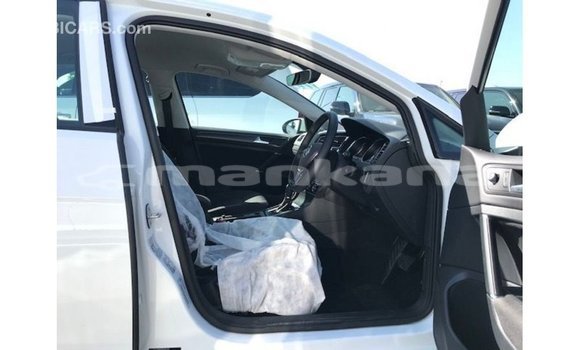 Buy Import Volkswagen Golf White Car in Import - Dubai in Abhasia Buy Import Volkswagen Golf White Car in Import - Dubai in Abhasia