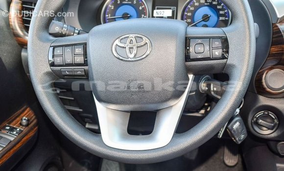 Buy Import Toyota Hilux White Car in Import - Dubai in Abhasia Buy Import Toyota Hilux White Car in Import - Dubai in Abhasia