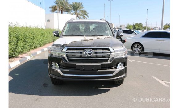 Buy Import Toyota Land Cruiser Black Car in Import - Dubai in Abhasia Buy Import Toyota Land Cruiser Black Car in Import - Dubai in Abhasia