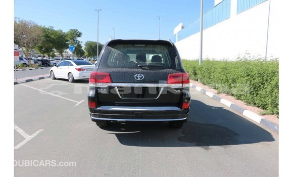 Buy Import Toyota Land Cruiser Black Car in Import - Dubai in Abhasia Buy Import Toyota Land Cruiser Black Car in Import - Dubai in Abhasia
