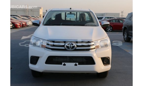 Buy Import Toyota Hilux White Car in Import - Dubai in Abhasia Buy Import Toyota Hilux White Car in Import - Dubai in Abhasia