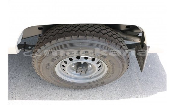 Buy Import Toyota Land Cruiser White Car in Import - Dubai in Abhasia Buy Import Toyota Land Cruiser White Car in Import - Dubai in Abhasia