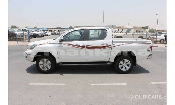 Buy Import Toyota Hilux White Car in Import - Dubai in Abhasia Buy Import Toyota Hilux White Car in Import - Dubai in Abhasia