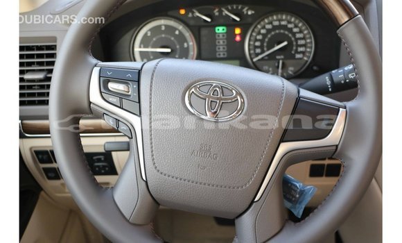 Buy Import Toyota Land Cruiser White Car in Import - Dubai in Abhasia Buy Import Toyota Land Cruiser White Car in Import - Dubai in Abhasia