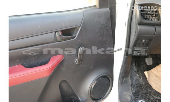 Buy Import Toyota Hilux White Car in Import - Dubai in Abhasia Buy Import Toyota Hilux White Car in Import - Dubai in Abhasia