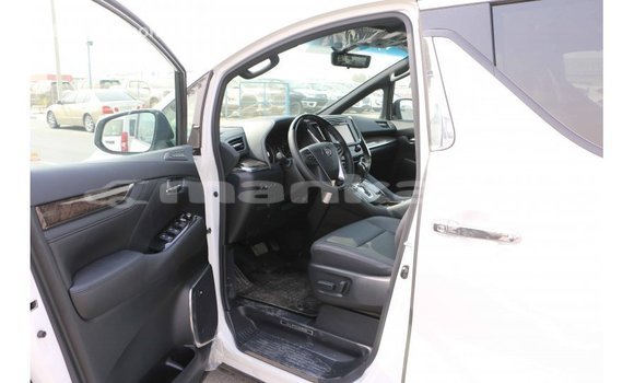 Buy Import Toyota Alphard White Car in Import - Dubai in Abhasia Buy Import Toyota Alphard White Car in Import - Dubai in Abhasia