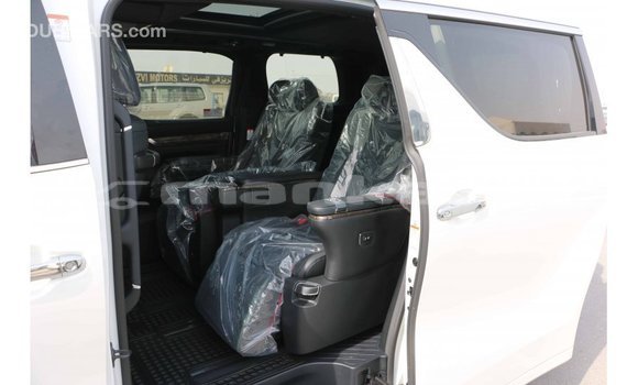 Buy Import Toyota Alphard White Car in Import - Dubai in Abhasia Buy Import Toyota Alphard White Car in Import - Dubai in Abhasia