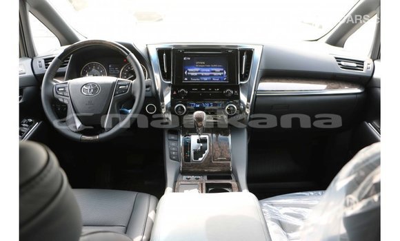 Buy Import Toyota Alphard White Car in Import - Dubai in Abhasia Buy Import Toyota Alphard White Car in Import - Dubai in Abhasia
