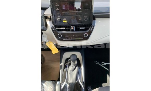 Buy Import Toyota Corolla White Car in Import - Dubai in Abhasia Buy Import Toyota Corolla White Car in Import - Dubai in Abhasia