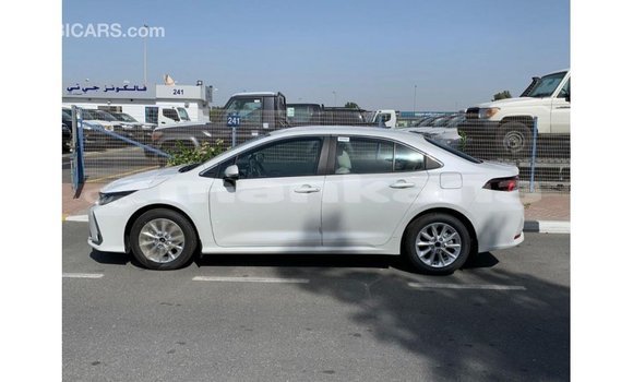 Buy Import Toyota Corolla White Car in Import - Dubai in Abhasia Buy Import Toyota Corolla White Car in Import - Dubai in Abhasia