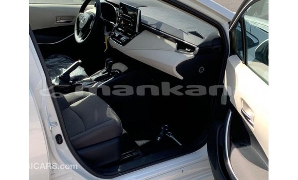 Buy Import Toyota Corolla White Car in Import - Dubai in Abhasia Buy Import Toyota Corolla White Car in Import - Dubai in Abhasia