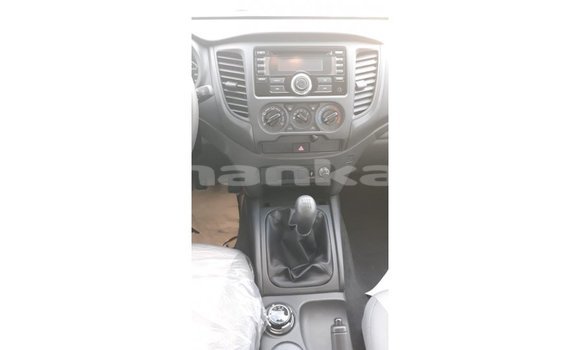 Buy Import Mitsubishi L200 White Car in Import - Dubai in Abhasia Buy Import Mitsubishi L200 White Car in Import - Dubai in Abhasia