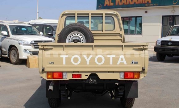 Buy Import Toyota Land Cruiser Beige Car in Import - Dubai in Abhasia Buy Import Toyota Land Cruiser Beige Car in Import - Dubai in Abhasia
