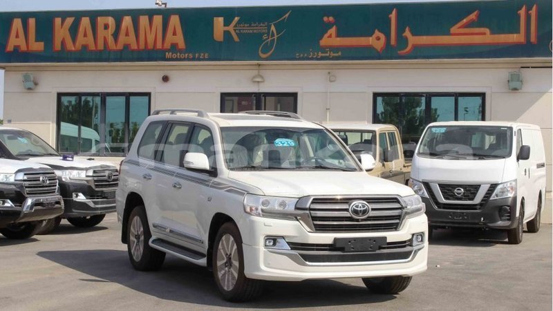 Big with watermark toyota land cruiser abhasia import dubai 2398