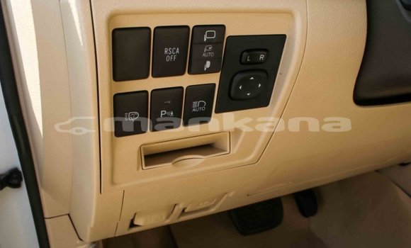 Buy Import Toyota Land Cruiser White Car in Import - Dubai in Abhasia Buy Import Toyota Land Cruiser White Car in Import - Dubai in Abhasia